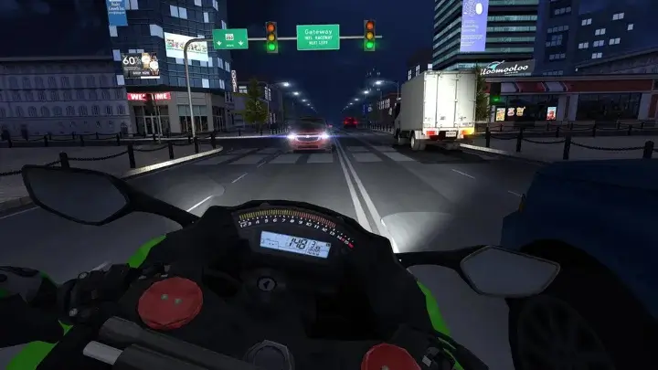 Traffic Rider MOD APK Gameplay
